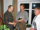 Jens Herrmann mit 1. SV D�rsch und H�ttenwirt Rohner