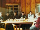 Mit Vorstandsmitgliedern des Alpenvereins Bruneck im Brunecker Haus